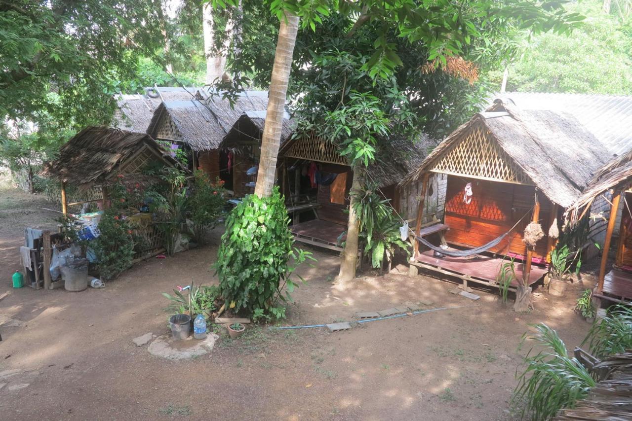 Easy Huts Hotel Koh Lanta Exterior photo